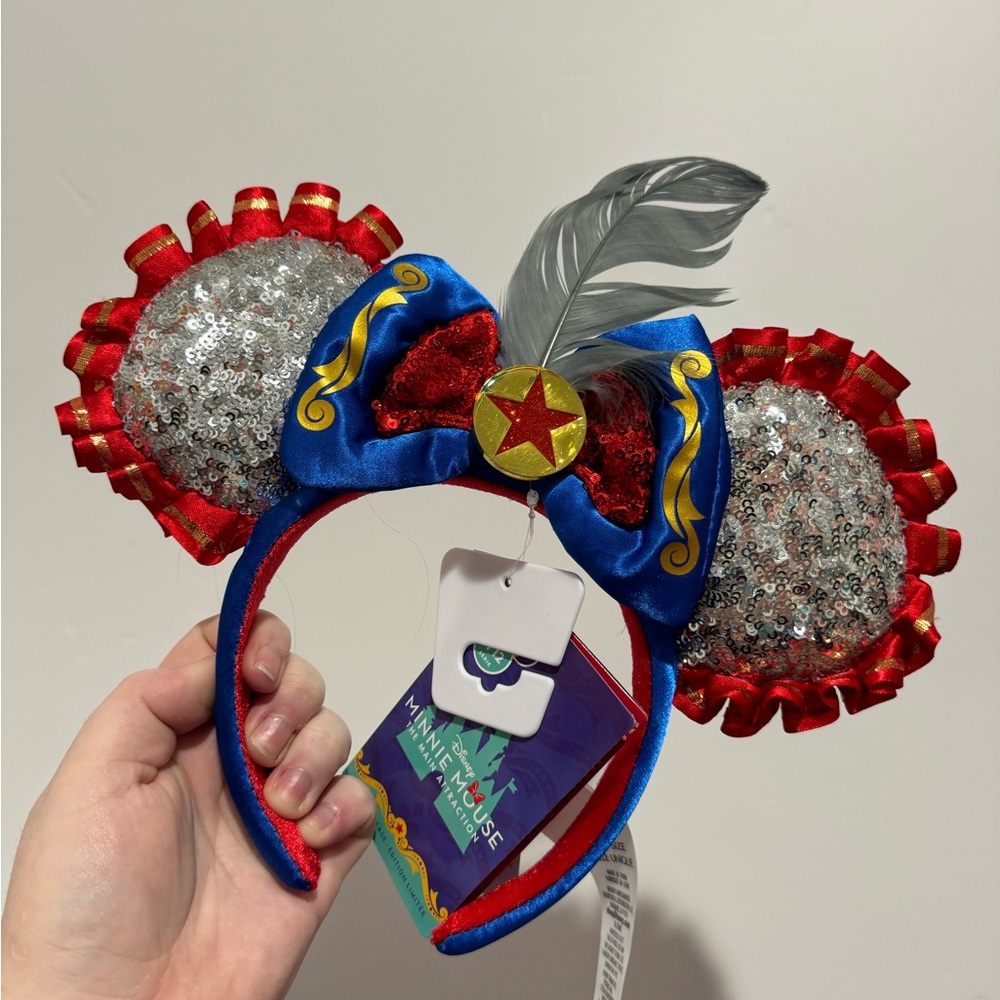Minnie Mouse Main Attraction Ears